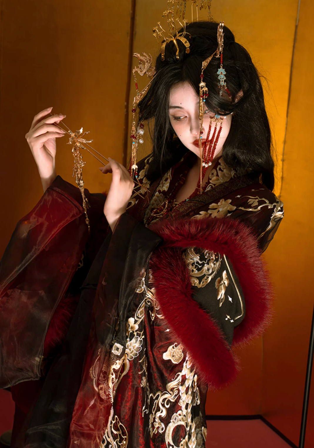 Autumn Dragon | Wei Jin Dynasty Qiyao Ruqun Heavy Embroidered Hanfu